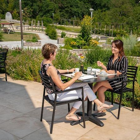 Nuhr Medical - Hotel & Restaurant Senftenberg Екстер'єр фото