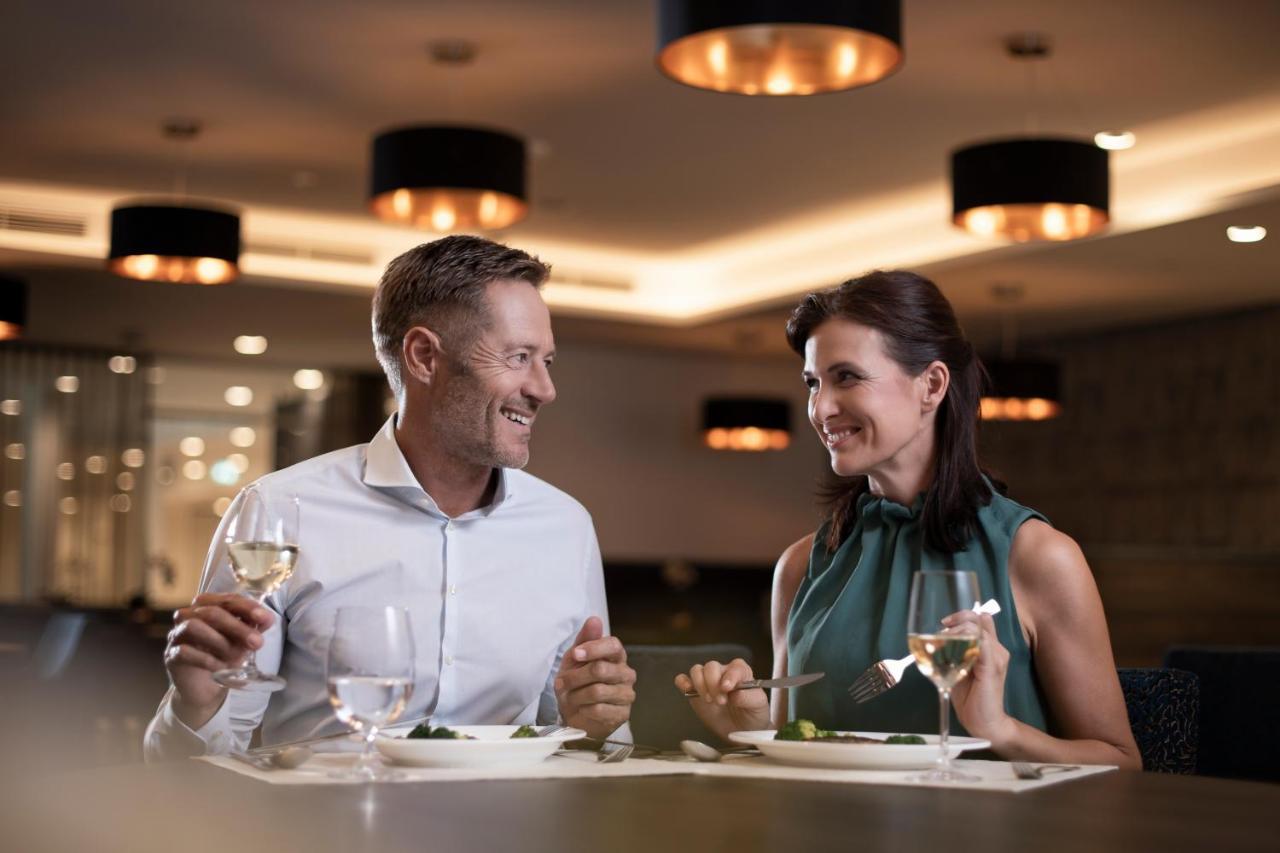 Nuhr Medical - Hotel & Restaurant Senftenberg Екстер'єр фото